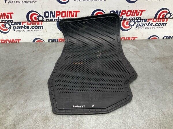 2005 Nissan Z33 350Z Passenger Carpet Floor Mat Oem 22Bg3F9