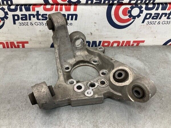 2005 Nissan Z33 350Z Rear Driver Suspension Knuckle Axle Housing Oem 22Bg3Fg