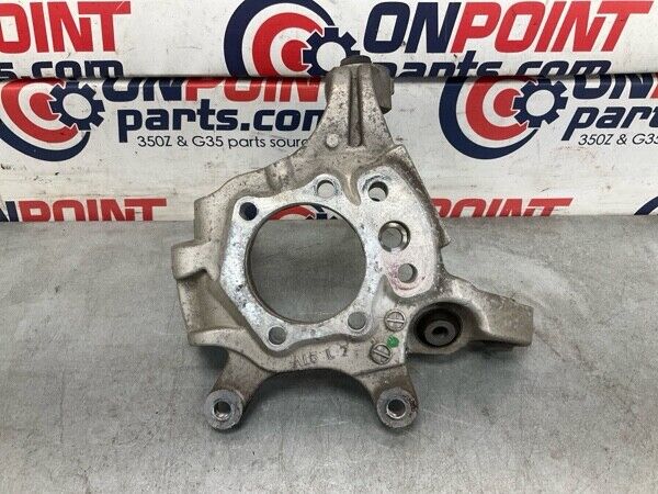 2005 Nissan Z33 350Z Rear Driver Suspension Knuckle Axle Housing Oem 22Bg3Fg