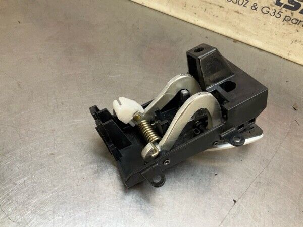 2005 Nissan Z33 350Z Front Passenger Interior Door Handle Oem 22Bg3Fe