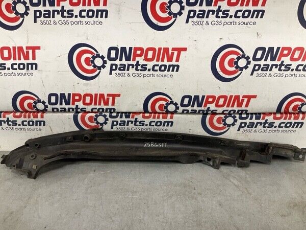 2008 Infiniti V36 G37 Front Driver Hood Panel Weatherstrip Seal Oem 25Bg5Fc