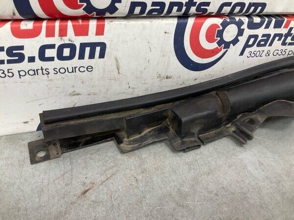 2008 Infiniti V36 G37 Front Driver Hood Panel Weatherstrip Seal Oem 25Bg5Fc