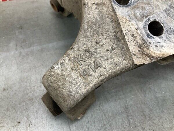 2008 Infiniti V36 G37 Rear Passenger Suspension Knuckle Axle Housing Oem 25Bg5Fk