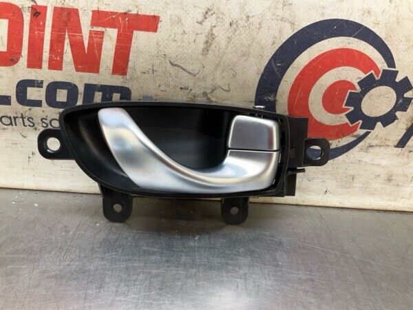 2017 Infiniti V37 Q60 Front Passenger Interior Door Handle Oem 14Bhgfe