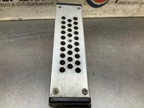 2005 Nissan Z33 350Z Front Driver Dead Pedal Foot Rest Oem 25Bhtfa