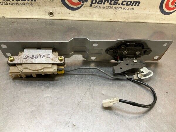 2005 Nissan Z33 350Z Front Hatch Panel Trunk Lid Lock Actuator Oem 25Bhtfi