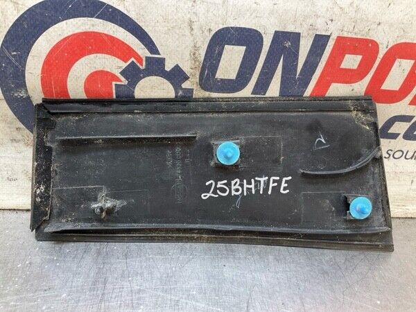 2005 Nissan Z33 350Z Passenger Exterior B-Pillar Trim Oem 25Bhtfe