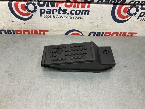 2006 Infiniti V35 G35 Front Driver Dead Pedal Foot Rest Oem 23Bh1Fa