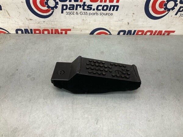 2006 Infiniti V35 G35 Front Driver Dead Pedal Foot Rest Oem 23Bh1Fa