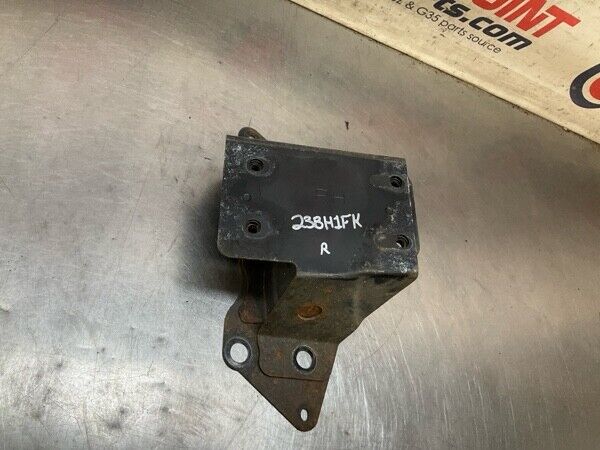 2006 Infiniti V35 G35 Front Passenger Bumper Impact Stay Bracket Oem 23Bh1Fk