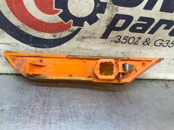 2006 Infiniti V35 G35 Front Passenger Bumper Side Marker Light Oem 23Bh1Fe