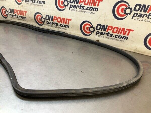 2005 Nissan Z33 350Z Front Driver Door Frame Weatherstrip Seal Oem 15Bijfa