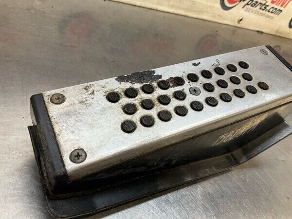 2005 Nissan Z33 350Z Front Driver Dead Pedal Foot Rest Oem 15Bijfa