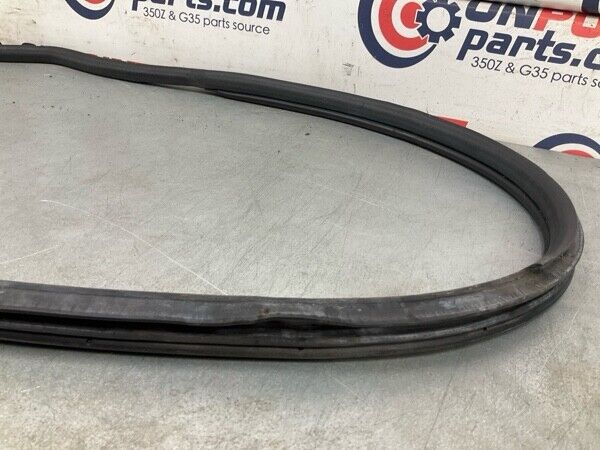 2005 Nissan Z33 350Z Passenger Door Frame Weatherstrip Seal Oem 15Bijfe - On Point Parts Inc