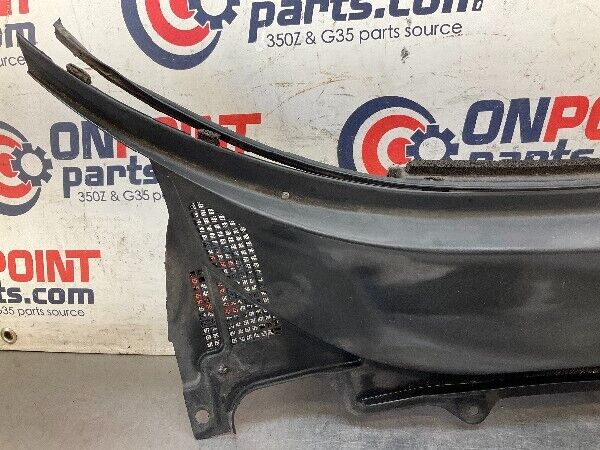 2006 Nissan Z33 350Z Front Windshield Cowl Wiper Cover Panel Oem 13Bjvf3 - On Point Parts Inc
