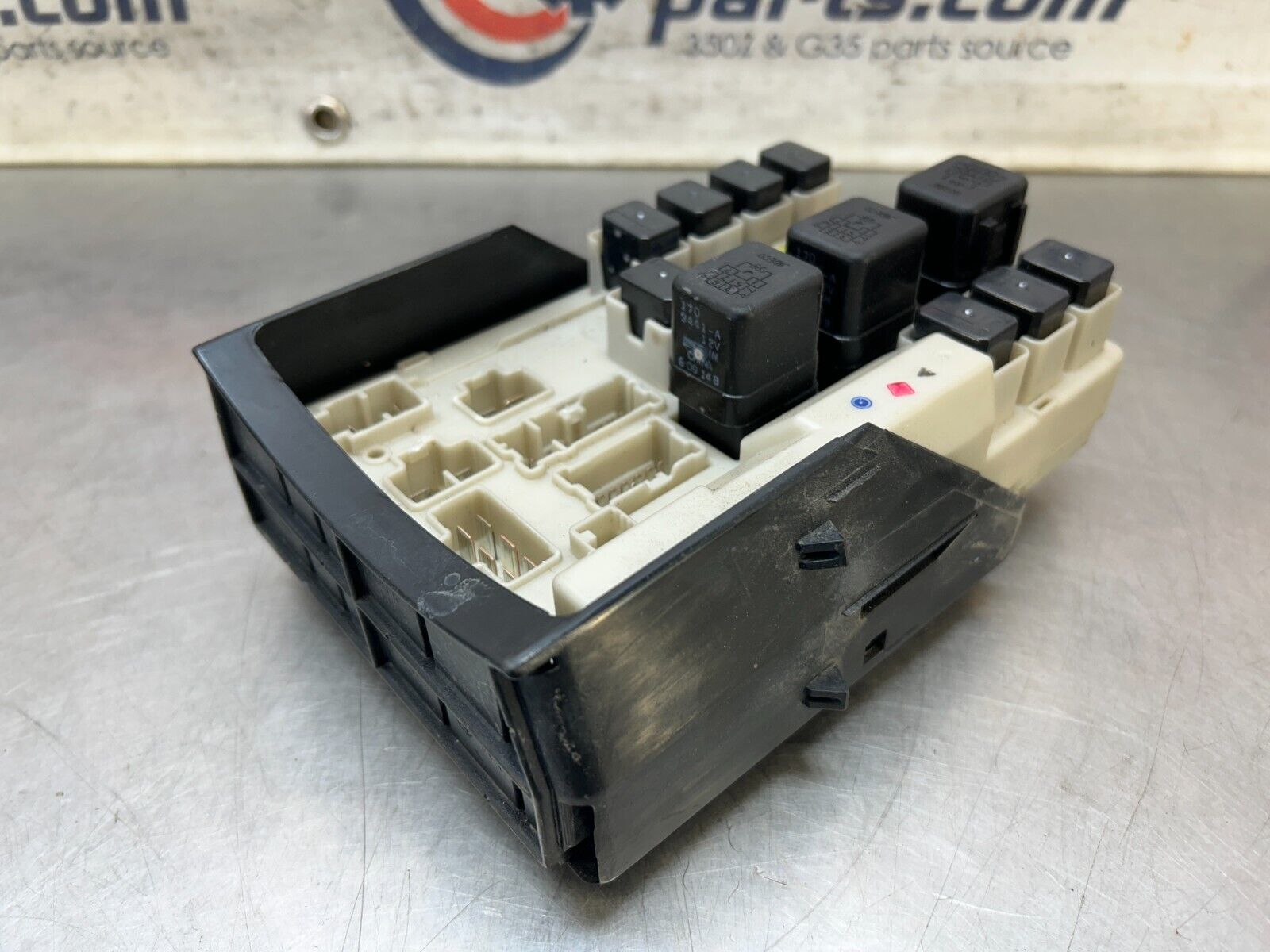 2006 Nissan Z33 350Z Ipdm Engine Large Fuse Relay Module Box Oem 13Bjvfk - On Point Parts Inc