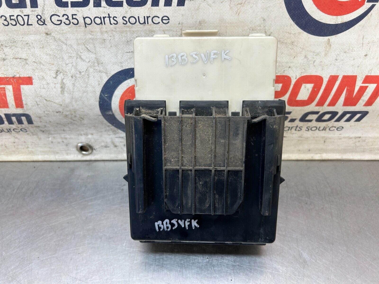 2006 Nissan Z33 350Z Ipdm Engine Large Fuse Relay Module Box Oem 13Bjvfk - On Point Parts Inc