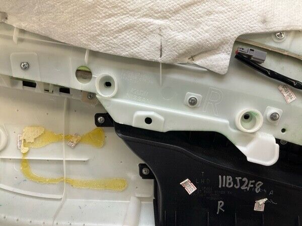 2008 Nissan Z33 350Z Front Passenger Door Panel Oem 11Bj2F8 - On Point Parts Inc