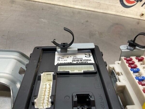 2008 Nissan Z33 350Z Bcm Body Control Module Manual Fuse Panel Oem 11Bj2Fc - On Point Parts Inc