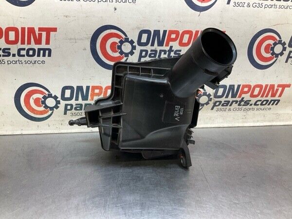 2011 Infiniti V36 G37 Passenger Air Intake Filter Box Oem 24Bklfk