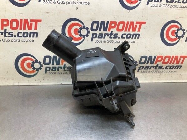 2011 Infiniti V36 G37 Passenger Air Intake Filter Box Oem 24Bklfk