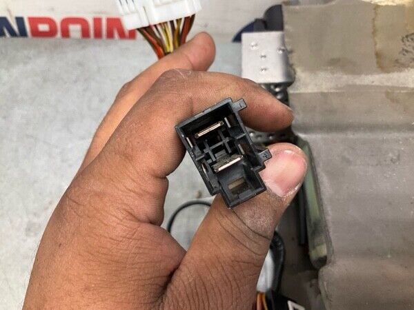 2011 Infiniti V36 G37 Convertible Hydraulic Lift Pump Oem 24Bklfk - On Point Parts Inc