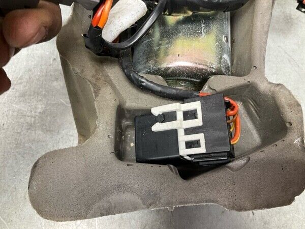 2011 Infiniti V36 G37 Convertible Hydraulic Lift Pump Oem 24Bklfk - On Point Parts Inc