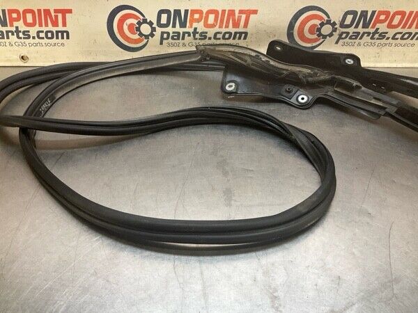 2011 Infiniti V36 G37 Convertible Interior Trunk Weatherstrip Seal Oem 24Bklfi - On Point Parts Inc