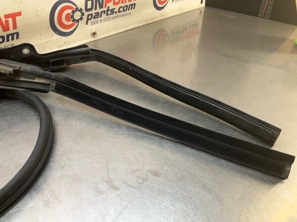 2011 Infiniti V36 G37 Convertible Interior Trunk Weatherstrip Seal Oem 24Bklfi - On Point Parts Inc