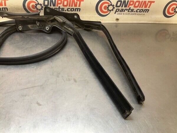 2011 Infiniti V36 G37 Convertible Interior Trunk Weatherstrip Seal Oem 24Bklfi - On Point Parts Inc