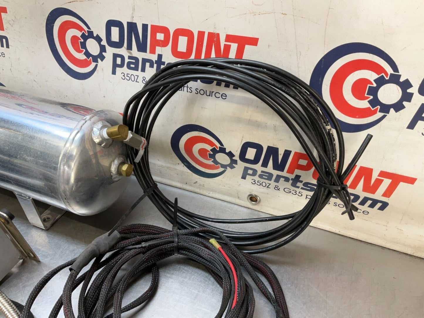 2006 Nissan Z33 350Z Air Lift Performance Air Ride Kit 23BJJE0 - On Point Parts Inc