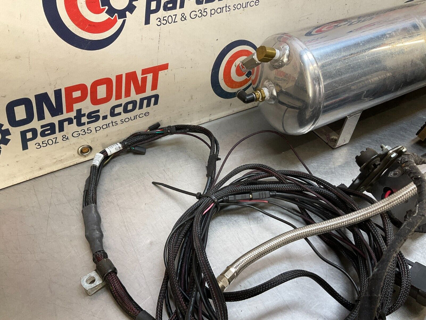 2006 Nissan Z33 350Z Air Lift Performance Air Ride Kit 23BJJE0 - On Point Parts Inc