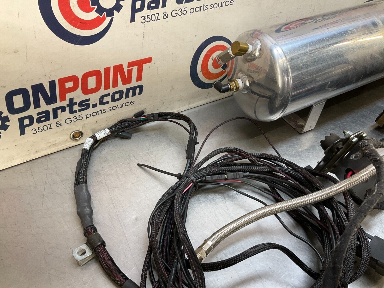 2006 Nissan Z33 350Z Air Lift Performance Air Ride Kit 23BJJE0 - On Point Parts Inc