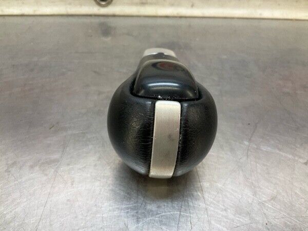 2008 Nissan Z33 350Z Automatic Shifter Knob Oem 21Bljfc - On Point Parts Inc