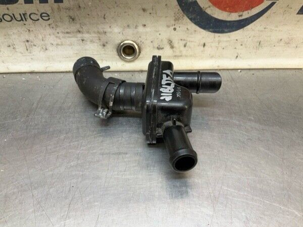 2008 Nissan Z33 350Z Front Driver Air Intake Cleaner Baffles Oem 21Bljfa - On Point Parts Inc