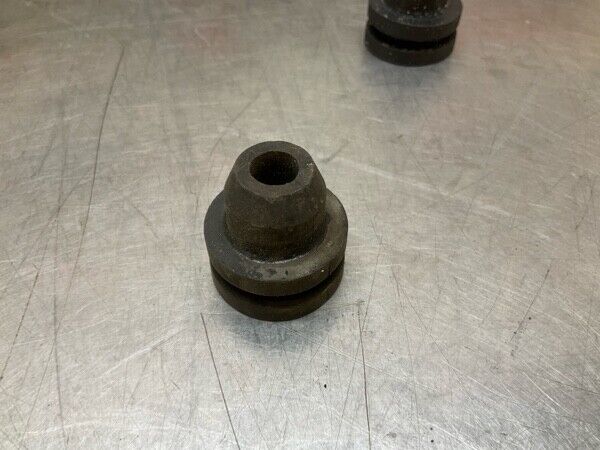 2008 Nissan Z33 350Z Front Lower Radiator Bushings Oem 21Bljfc - On Point Parts Inc