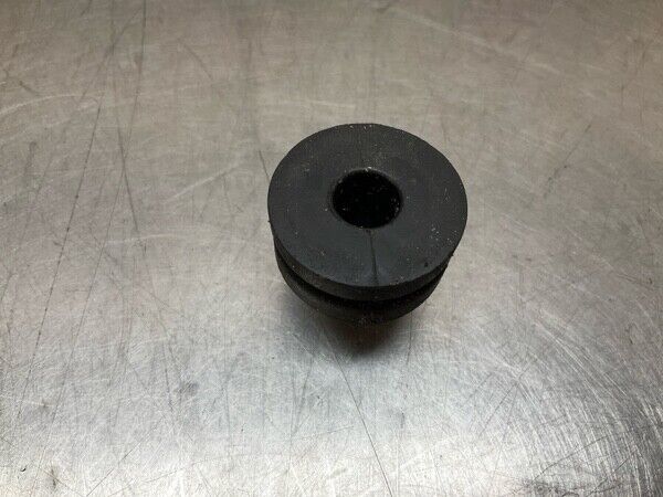 2008 Nissan Z33 350Z Front Lower Radiator Bushings Oem 21Bljfc - On Point Parts Inc