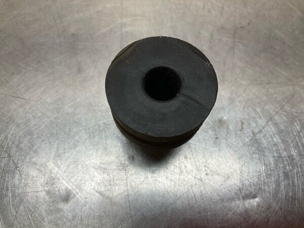 2008 Nissan Z33 350Z Front Lower Radiator Bushings Oem 21Bljfc - On Point Parts Inc