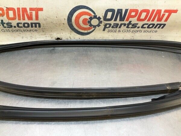 2013 Nissan A35 Maxima Front Driver Door Shell Weatherstrip Oem 11Baggg - On Point Parts Inc