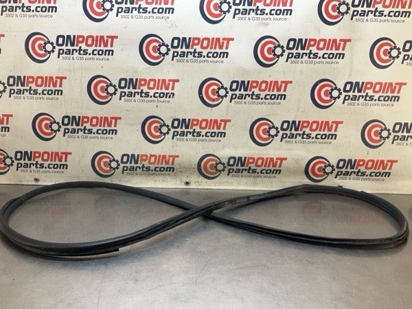 2004 Nissan Z33 350Z Front Passenger Door Frame Weatherstrip Oem 15Bapge - On Point Parts Inc