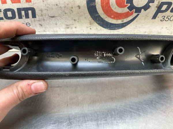 2004 Nissan Z33 350Z Passenger Door Panel Grab Handle Oem 15Bapge - On Point Parts Inc
