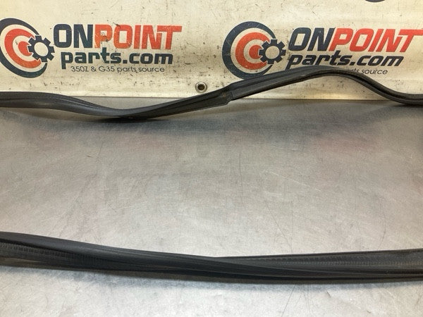 2006 Infiniti V35 G35 Rear Coupe Interior Hatch Weatherstrip Seal Oem 13Bbegi - On Point Parts Inc