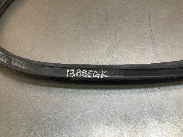2006 Infiniti V35 G35 Front Passenger Door Frame Weatherstrip Oem 13Bbegk - On Point Parts Inc