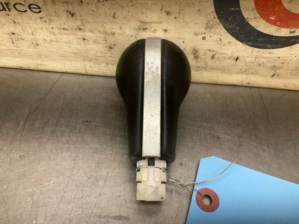 2006 Infiniti V35 G35 Front Automatic Shifter Knob Oem 13Bbegc - On Point Parts Inc