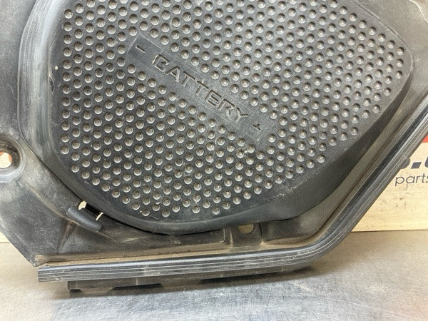 2004 Nissan Z33 350Z Front Battery Cover Panel Bezel Trim Oem 24Bbqg7 - On Point Parts Inc