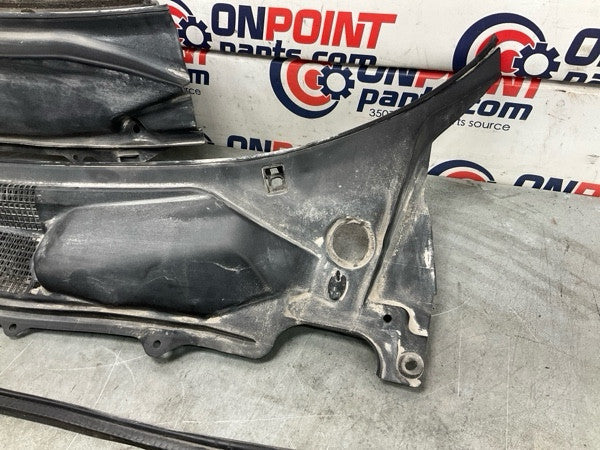 2004 Nissan Z33 350Z Front Windshield Cowl Wiper Cover Panel Oem 24Bbqg2 - On Point Parts Inc