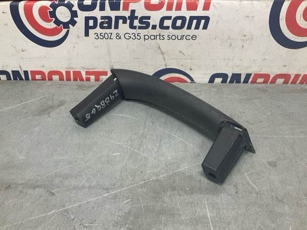 2004 Nissan Z33 350Z Passenger Door Panel Grab Handle Oem 24Bbqge - On Point Parts Inc