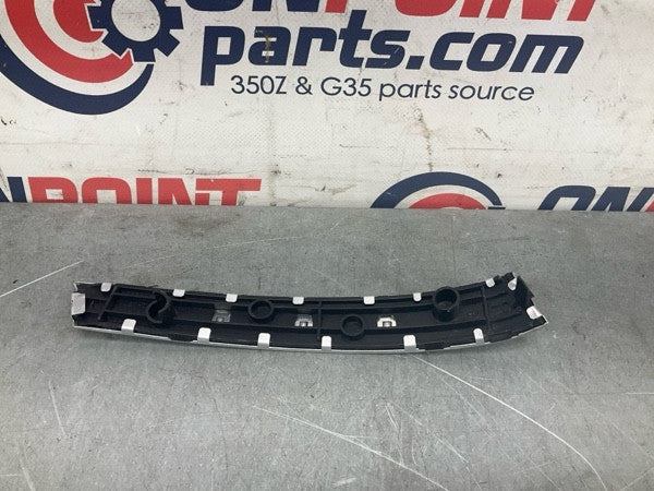 2004 Nissan Z33 350Z Passenger Door Panel Grab Handle Finisher Trim Oem 24Bbqge - On Point Parts Inc