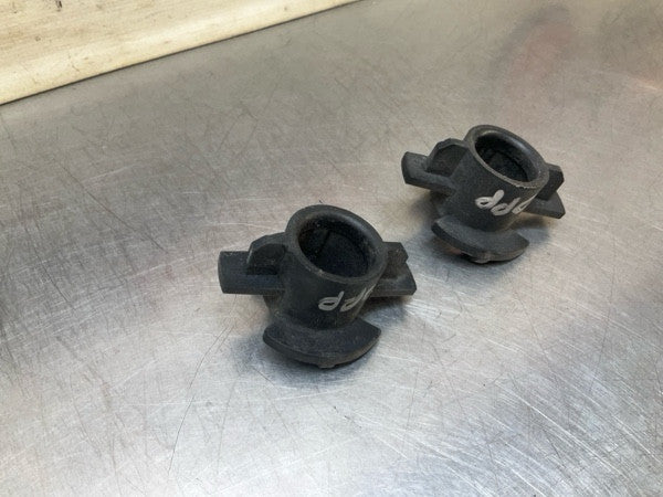 2011 Infiniti V36 G37 Front Upper Radiator Locks Oem 12Bbzgi - On Point Parts Inc