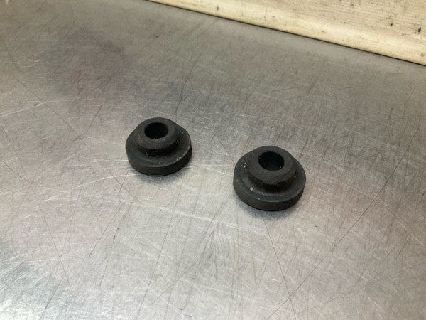 2011 Infiniti V36 G37 Front Lower Radiator Bushings Oem 12Bbzgi - On Point Parts Inc